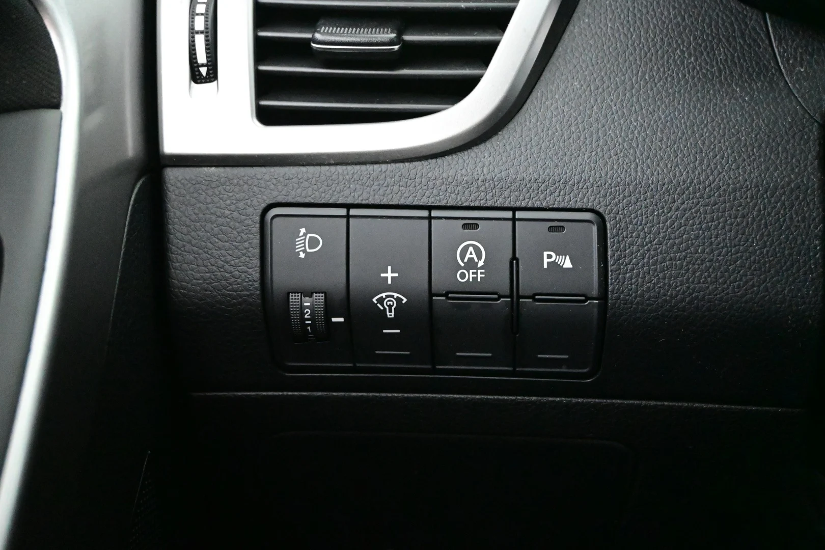 Car Image - 7smQrYWretsoIrdgWQ5tdA