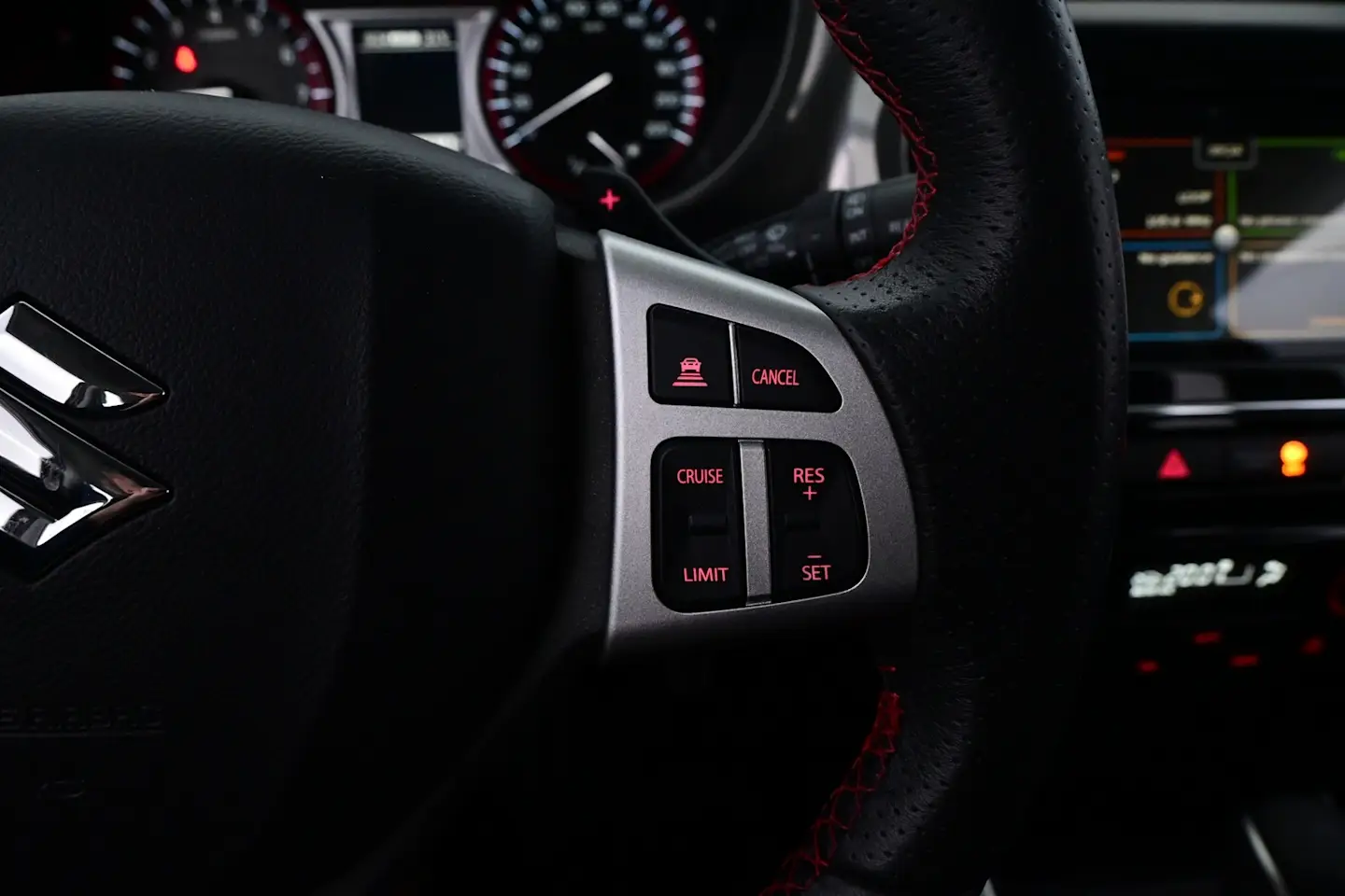 Car Image - 4TB0QXMC8DNV7EF4xBS1gi