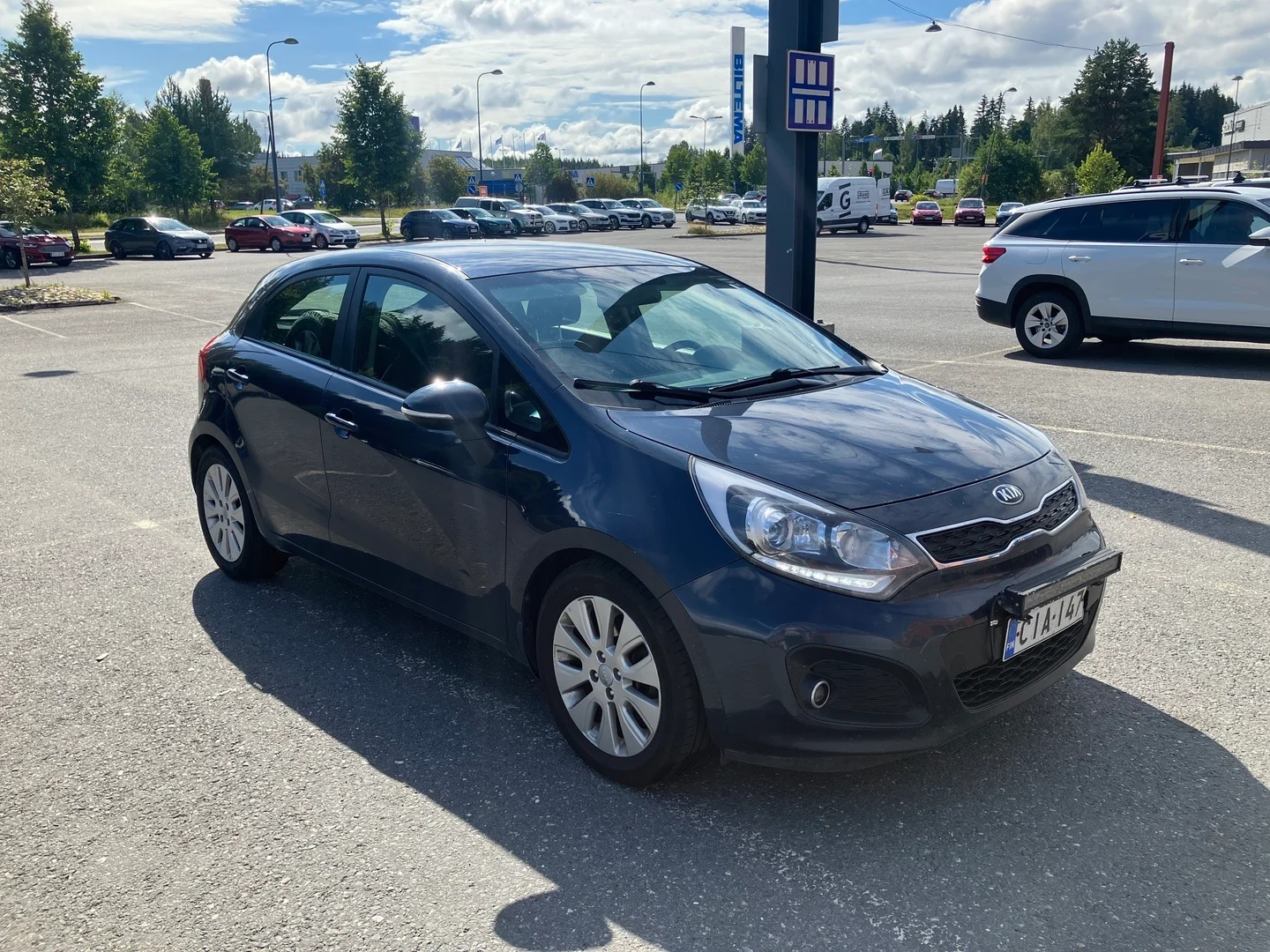 Car Image - 7E1pN1ac3kvCpSAkYCxAGp