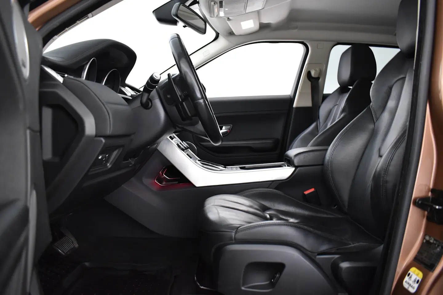 Car Image - 7I97MNOkSkvTVElPhAz6TJ