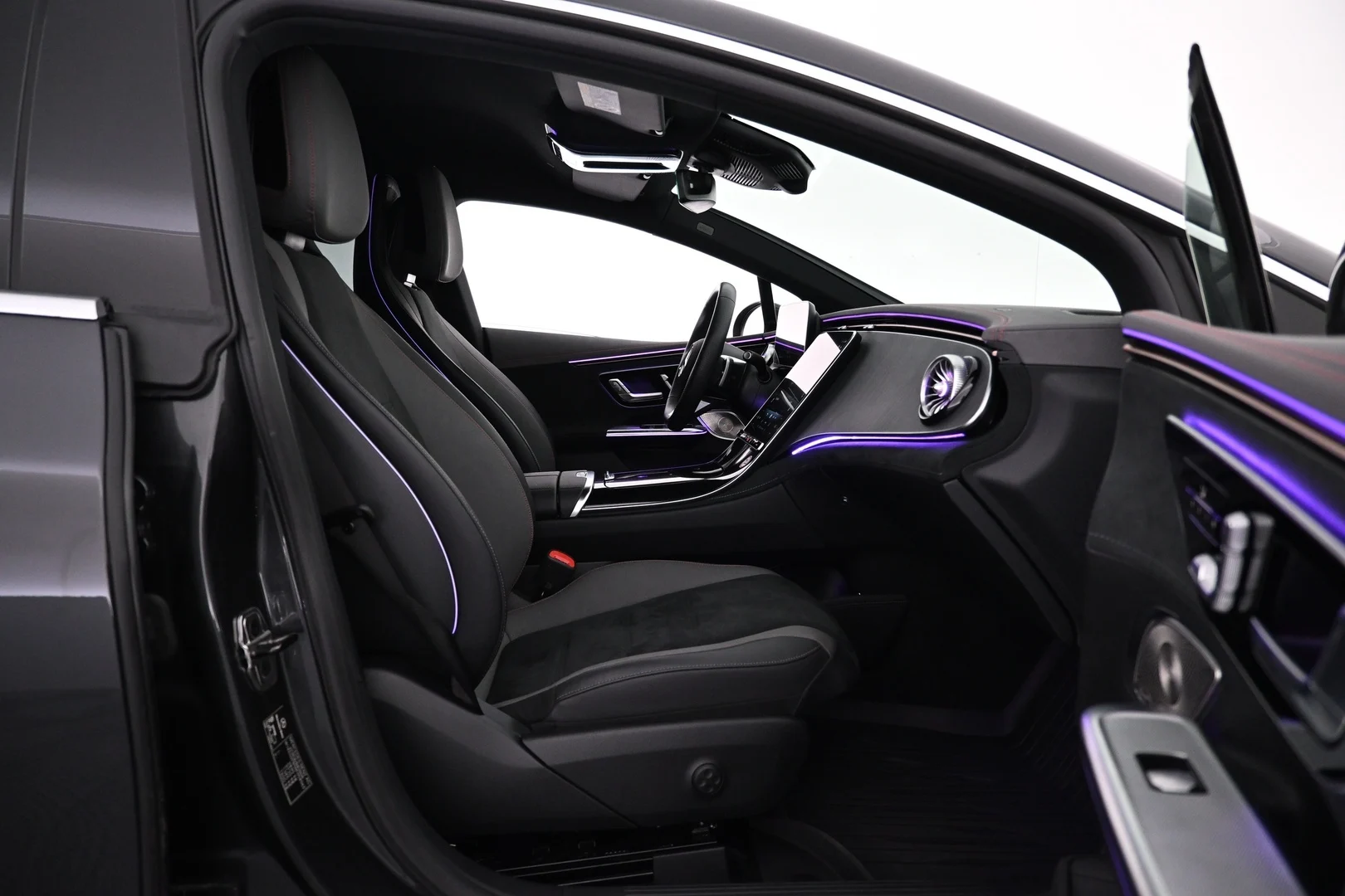 Car Image - 7fGZ7ztht2kHKUD8yBqrAo