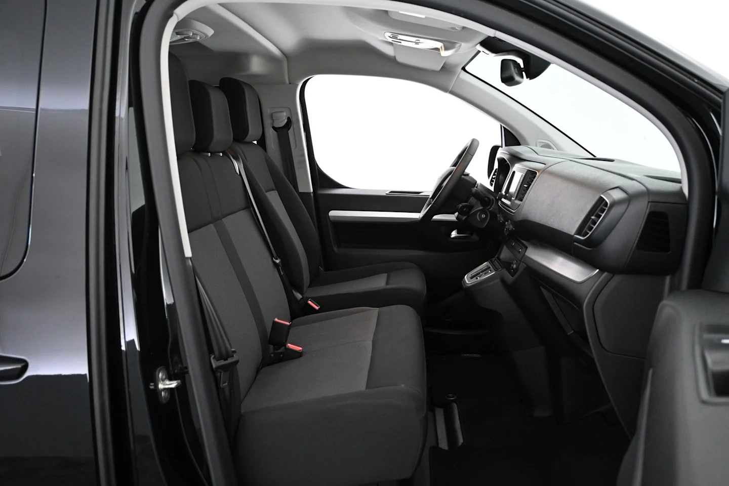 Car Image - 6AzqMn942vUC1t6ozhu42y