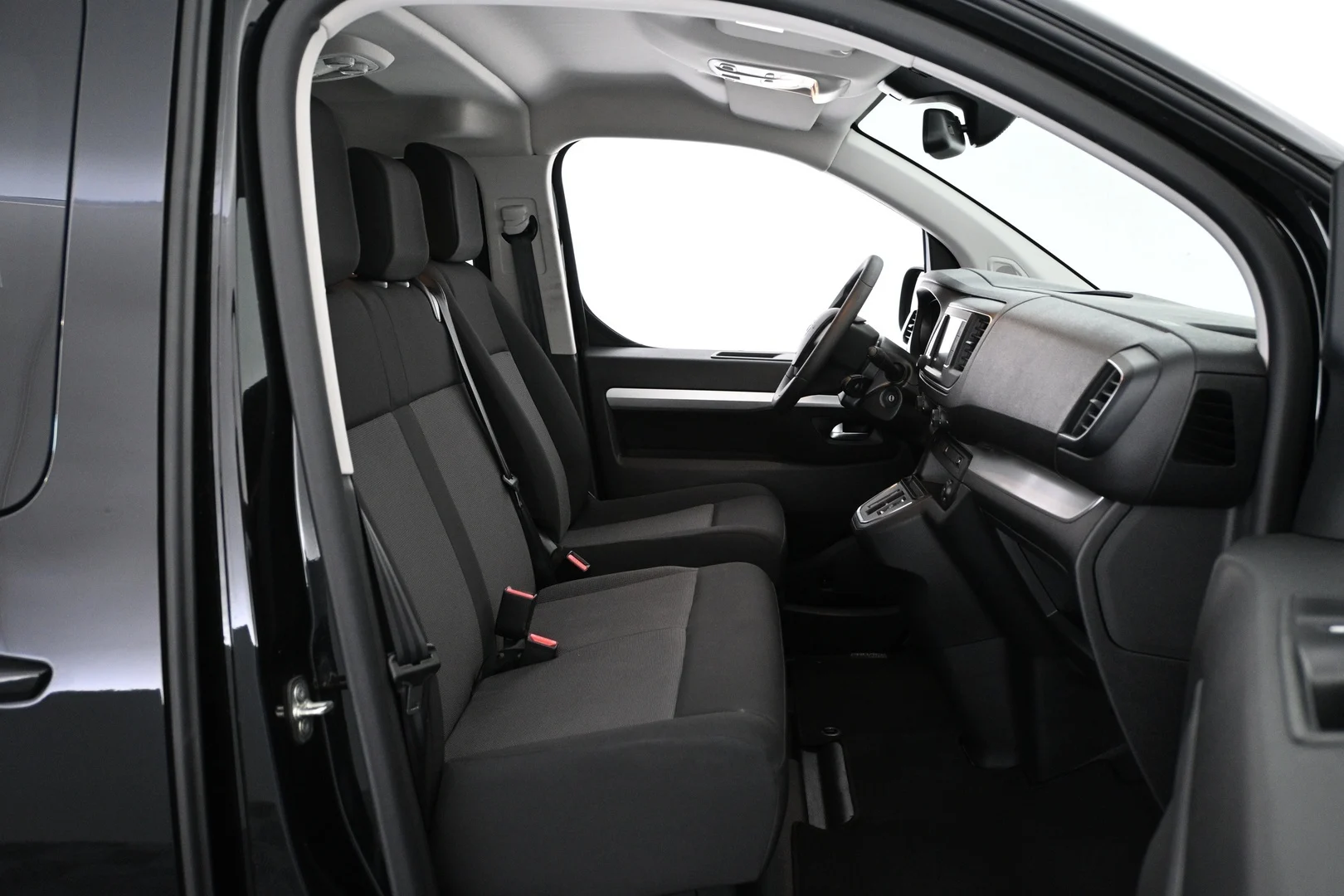 Car Image - 6AzqMn942vUC1t6ozhu42y
