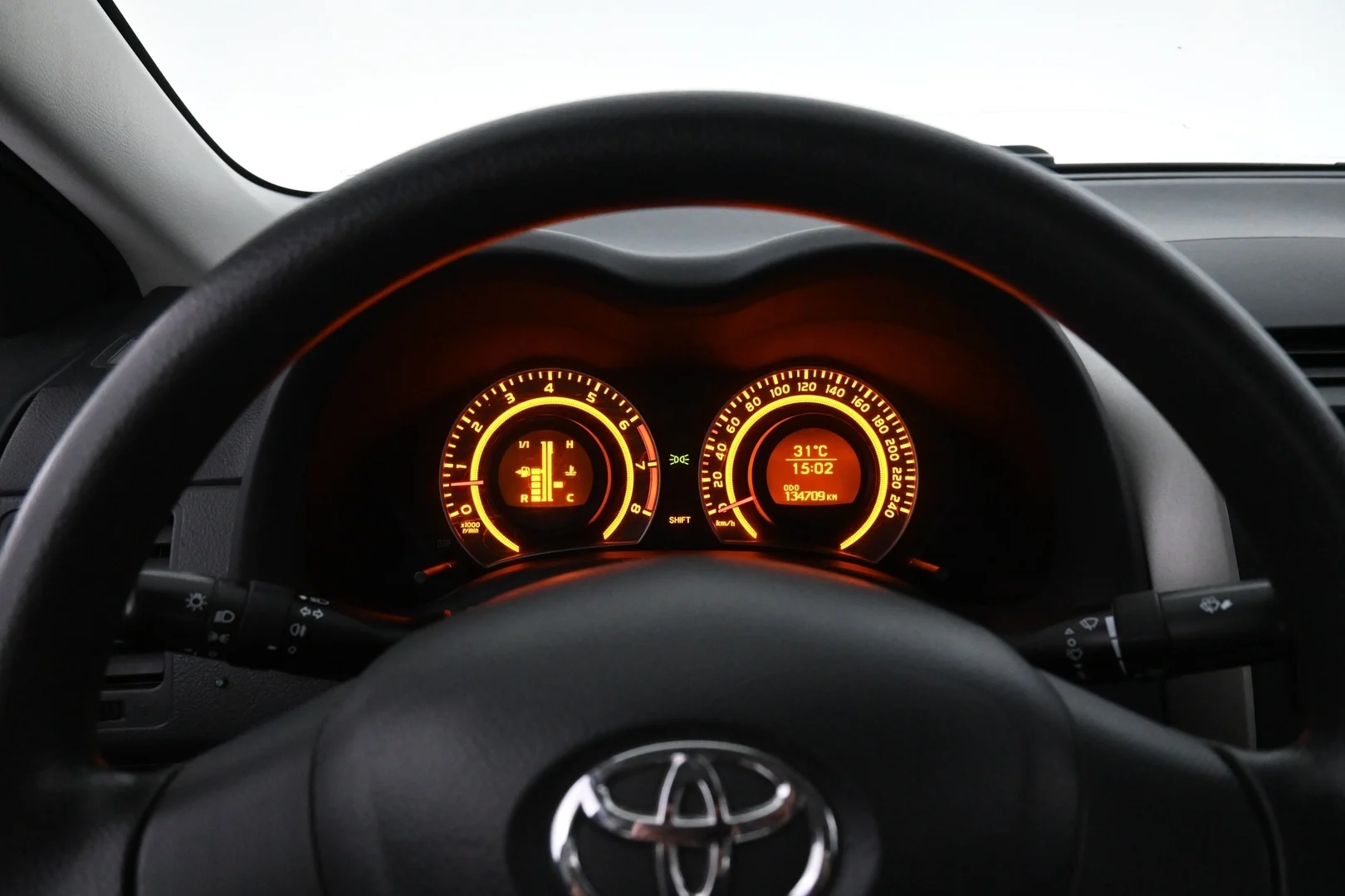Car Image - 32XvEbmhvjhKqb2mVzf8PG