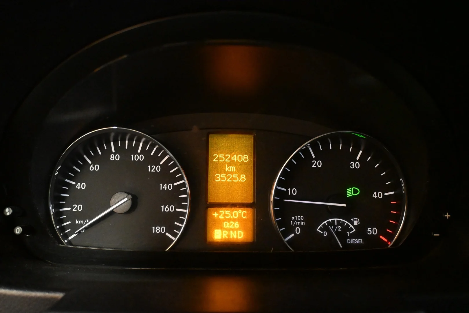 Car Image - 2sWZyuiuEbe9jewjcEL8ZT