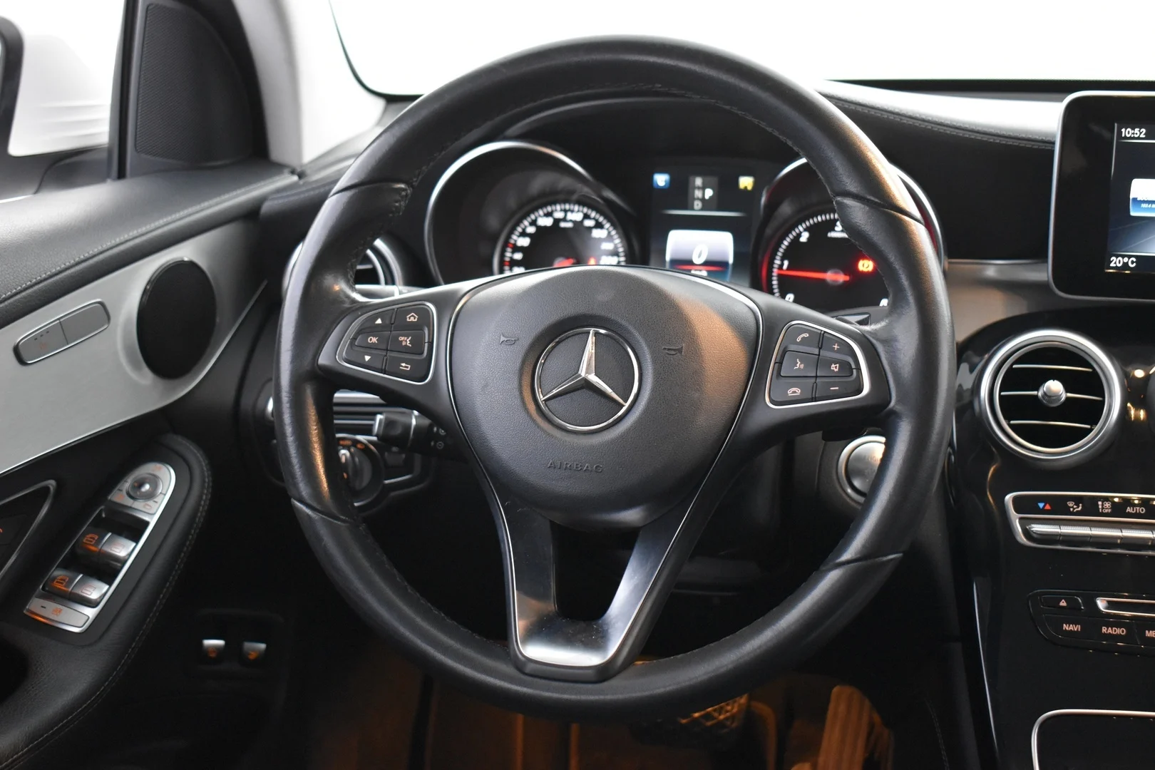 Car Image - 3qHI23MlzGF4hdXwjtr5ko