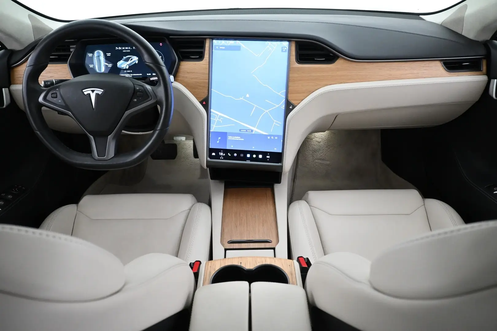 Car Image - 1S626i1RxmxuOu0MXCUBBr