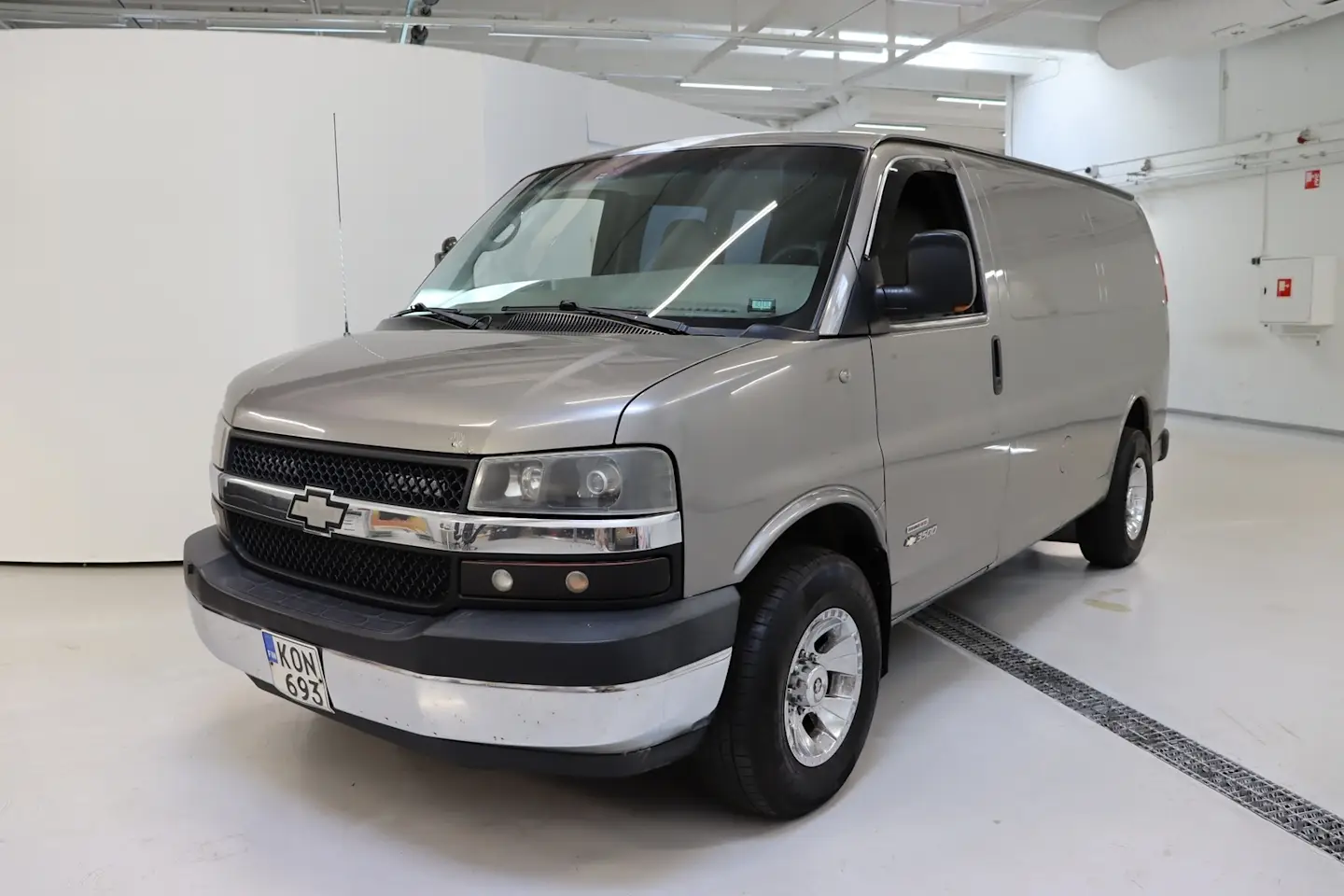 Car Image - 66kLQIPZhg6ZAZcP3WkW4L