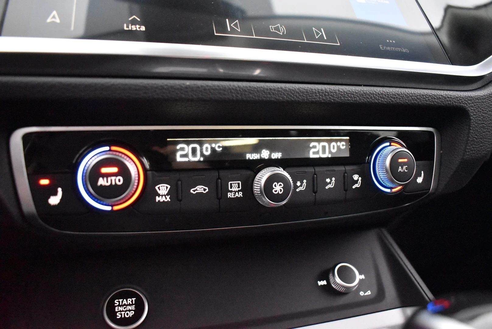 Car Image - jLUX11PJbcvHuckT2pRvM