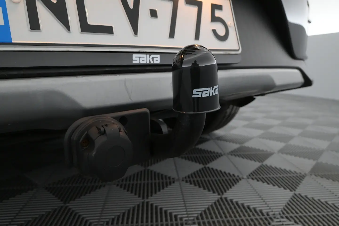 Car Image - 7FB5JksMarm7vb18SIvNS8