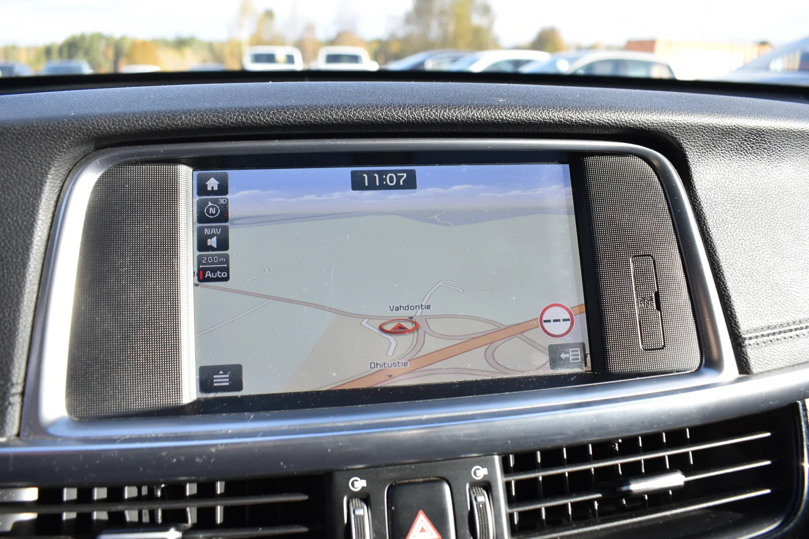 Car Image - 6U0HK4SNb2wy60MoHs4Pcz