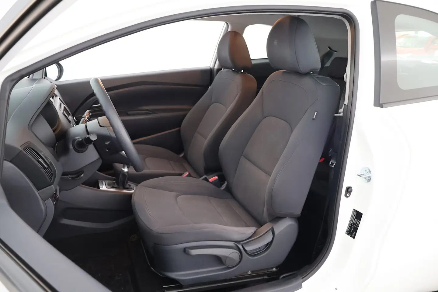 Car Image - 6ul8rdxoiJmsXLLjdFapgd