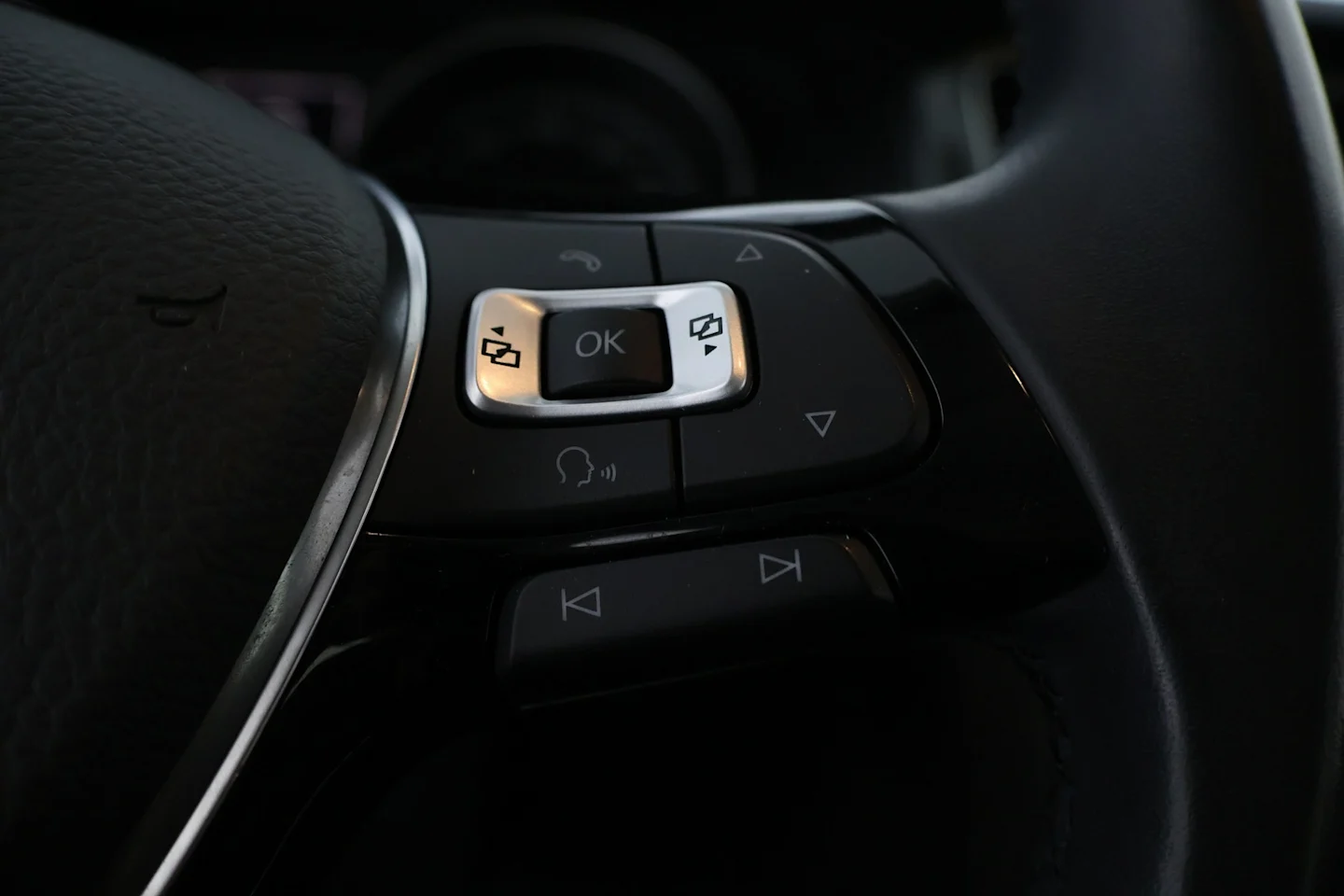 Car Image - 3EkoimfqPRipSaW8K4KAUw