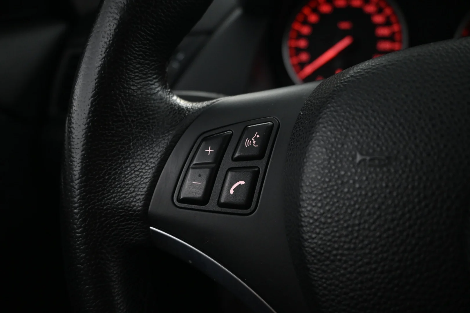 Car Image - 3I2qL5Mds6q6Fo7L3wgR3A