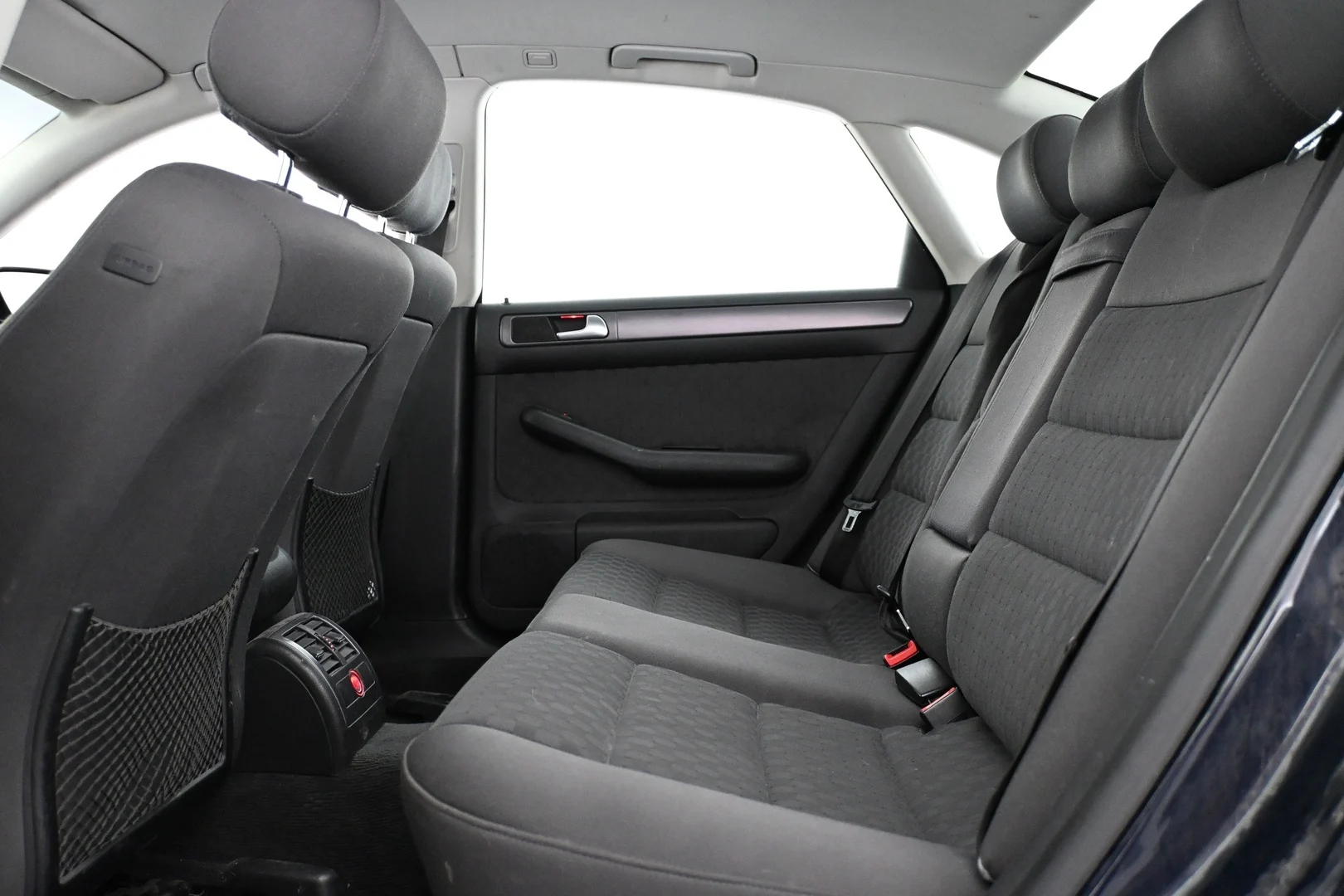 Car Image - 24xGJUJjM4DXAbuPrxcY0E