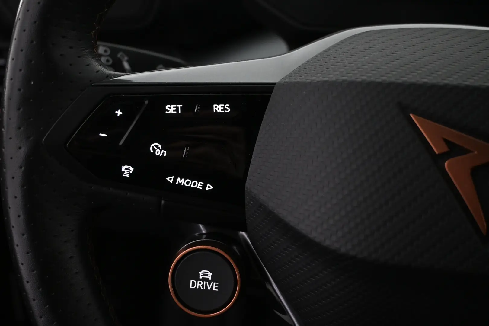 Car Image - 5dy28kcxGt8Z45UBjCKTSR