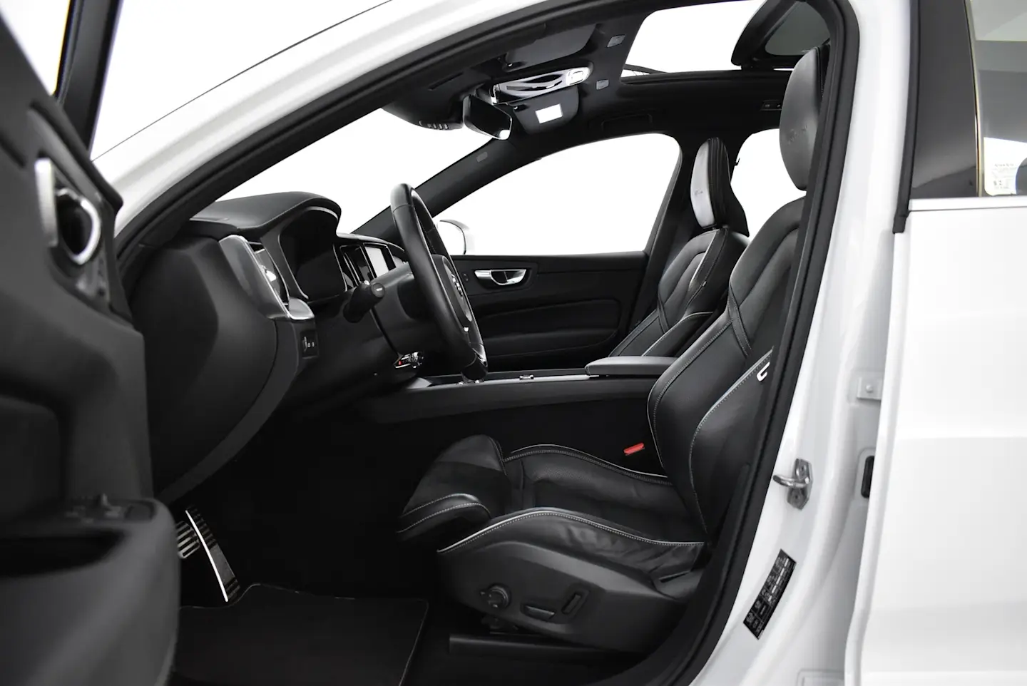 Car Image - 7FLGHfL5KuT5KIyzwWPlTt