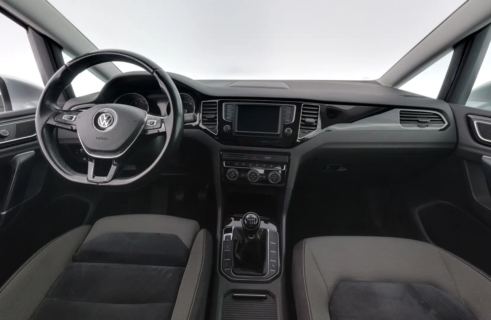 Car Image - 1miDcK5taGMYyB015ce2sX