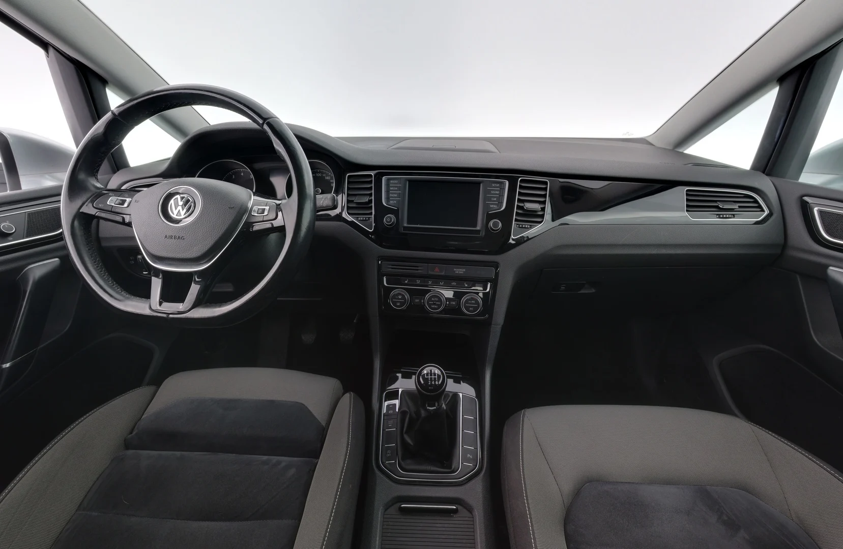 Car Image - 1miDcK5taGMYyB015ce2sX