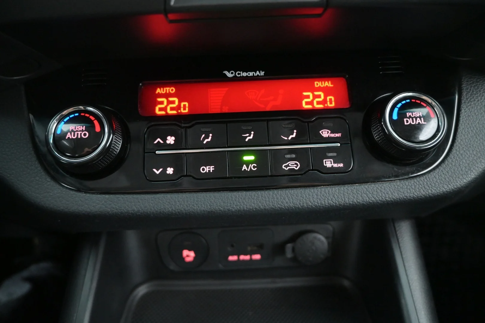 Car Image - 6kdzzMxn3uIjdyONSZlbzY
