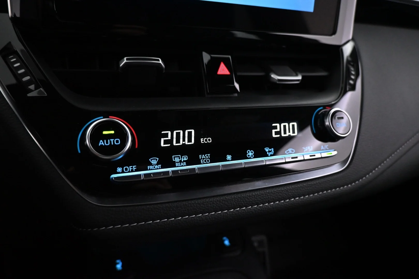 Car Image - 6Wbxcil9JmA24usogQKqtx