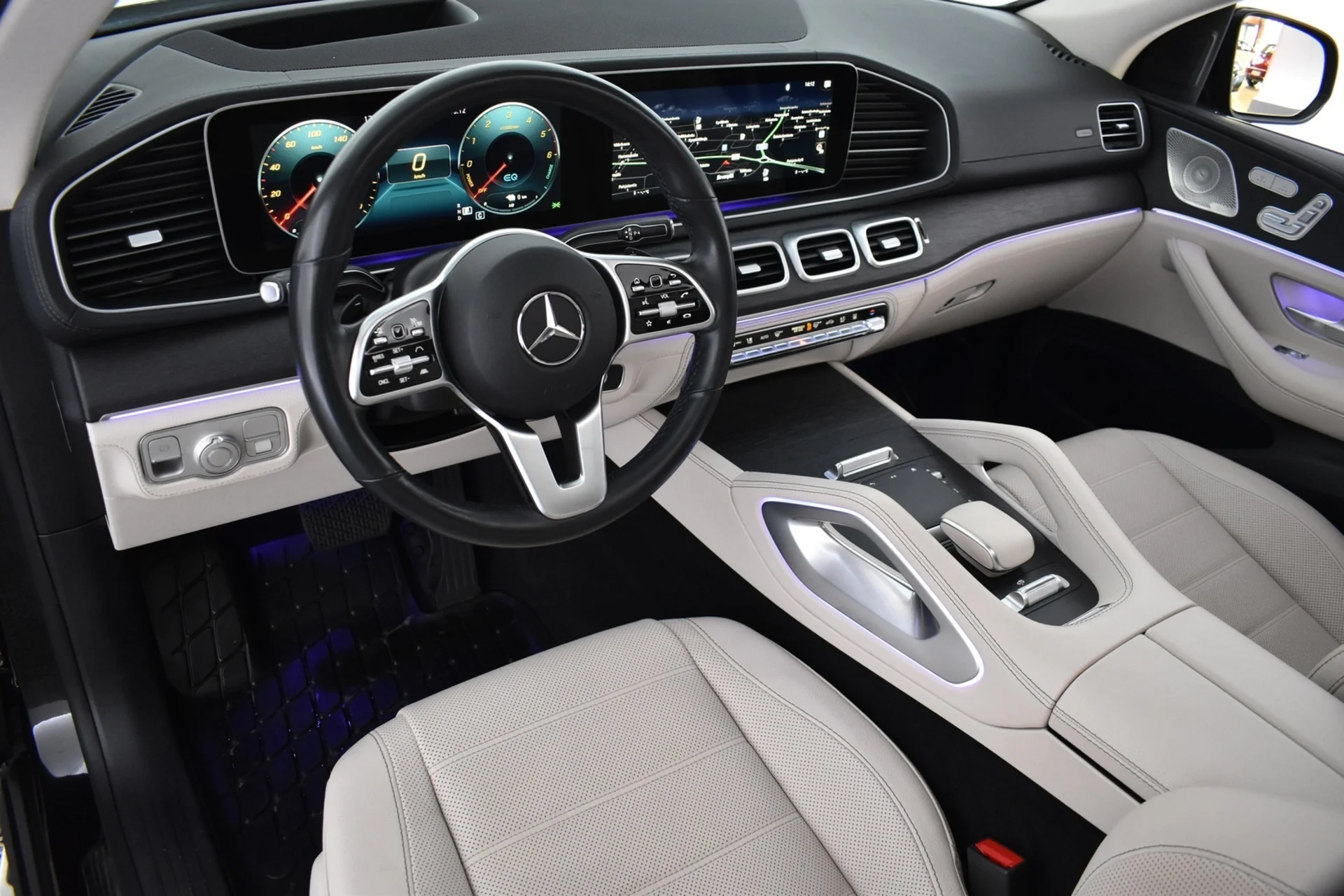 Car Image - 6AJxOAzVsDvBSZGiadkEIi
