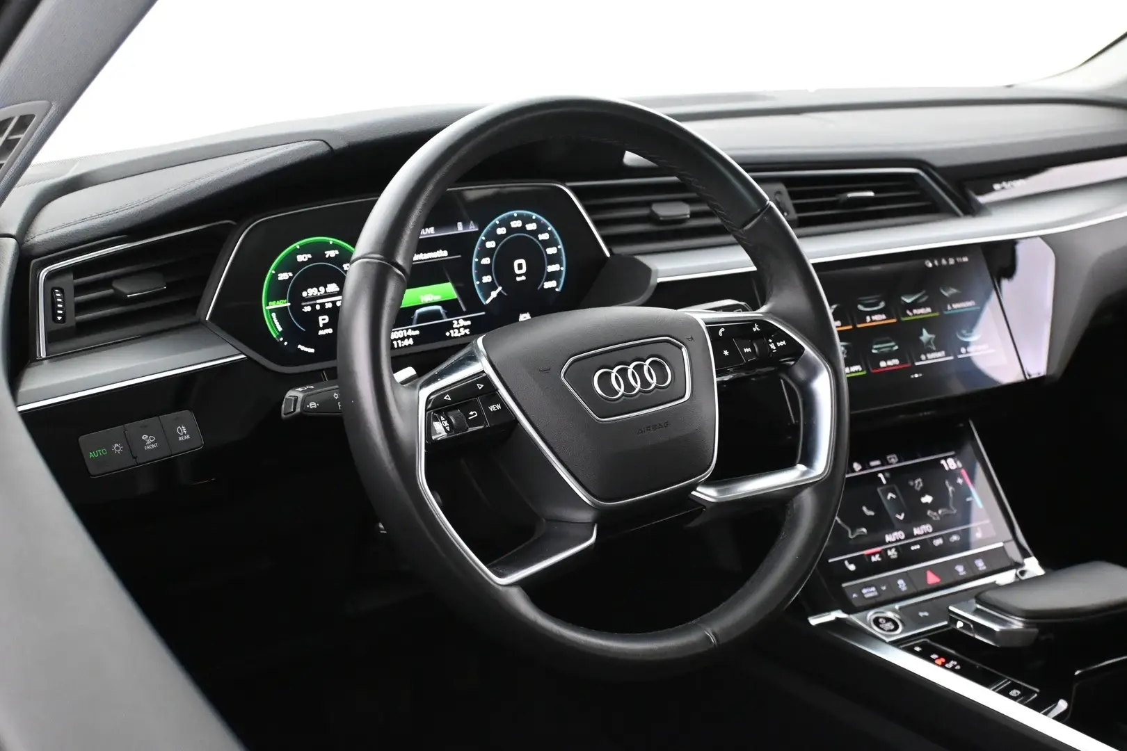 Car Image - 3Vd6rqLcCILtbXbPn44MfE
