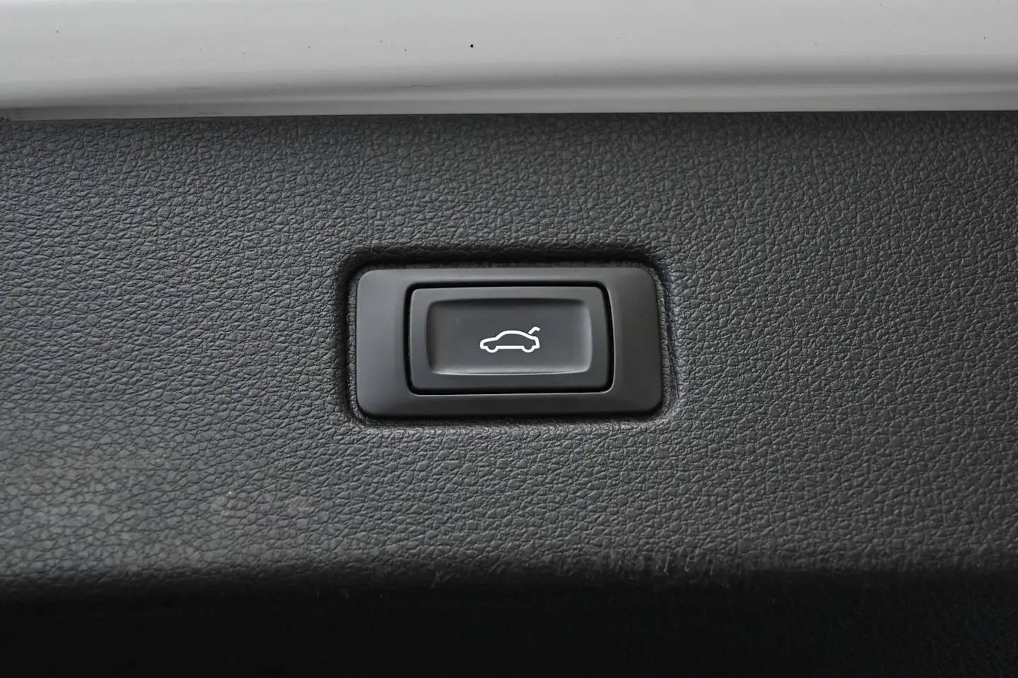 Car Image - 1LaauU3vsWUb845GmLJ5FY