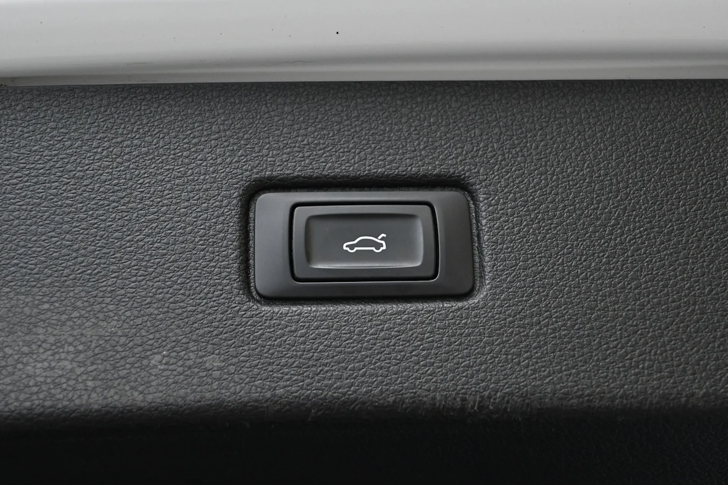 Car Image - 1LaauU3vsWUb845GmLJ5FY