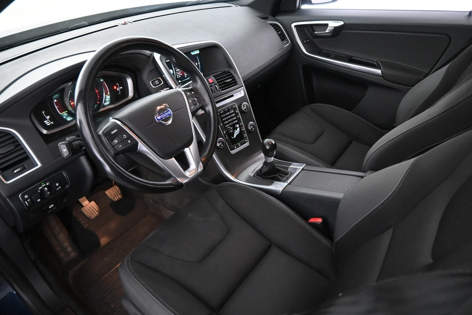 Car Image - 448k6jQdzQPfSY5bvioa6y