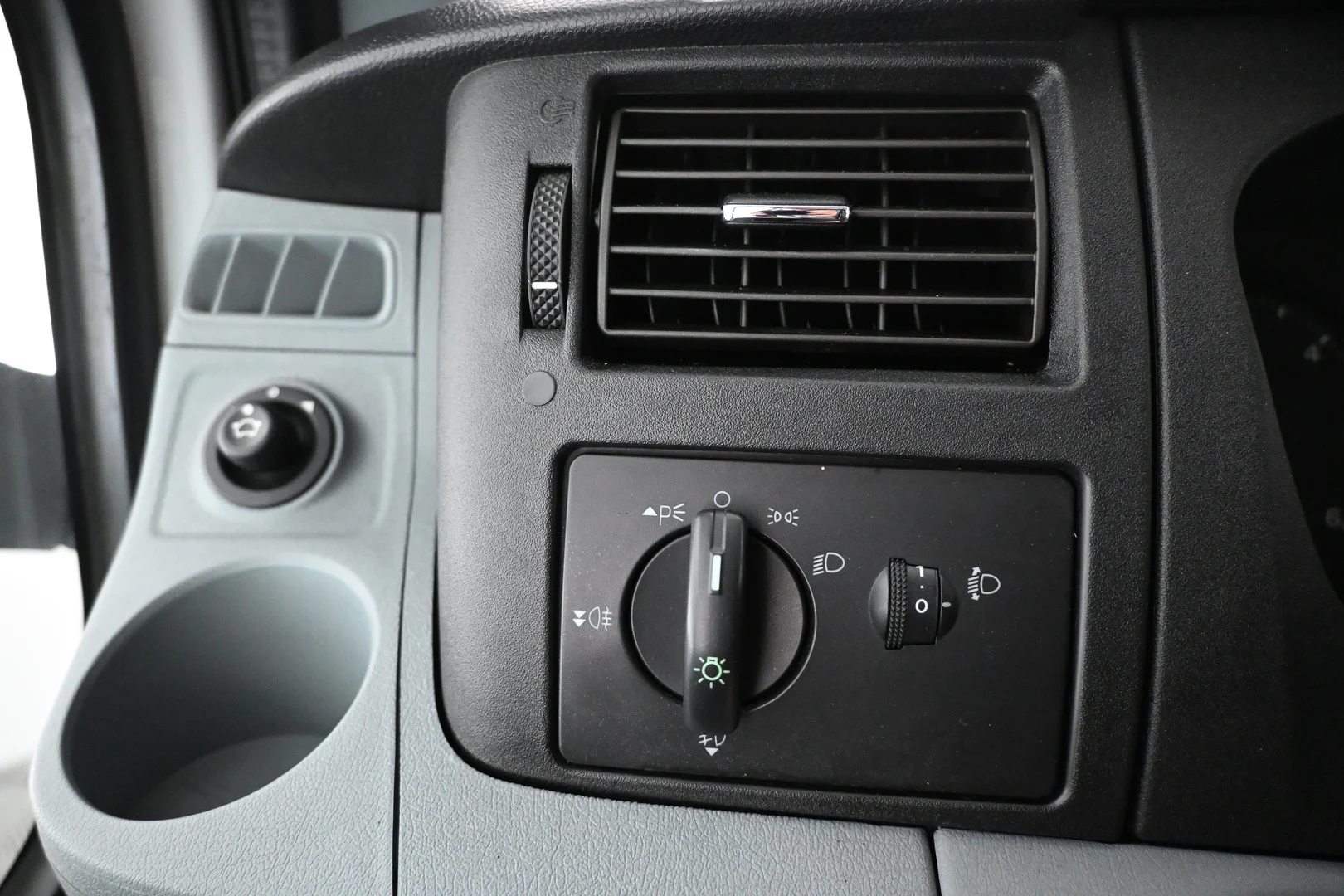 Car Image - 1nYMFxB102OGZnyzWICtGB
