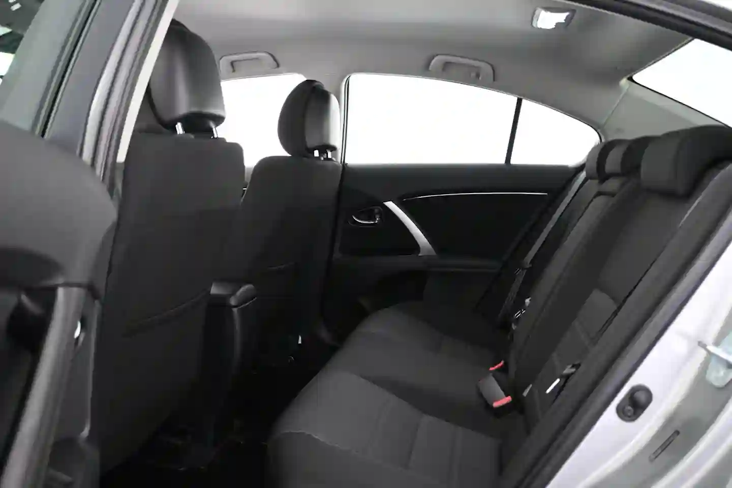 Car Image - 45VGcoE3J4cHOah2K0YQlv
