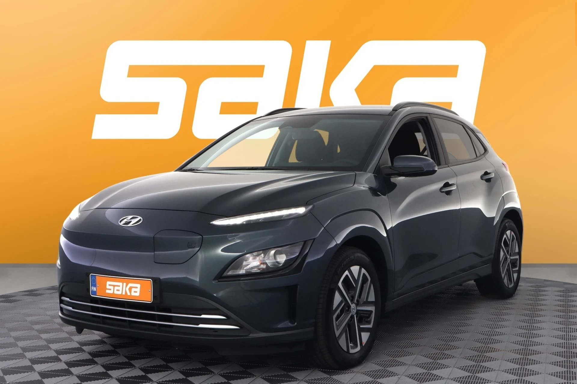 Car Image - 5XDzz3aKqz12slTqWoakPS