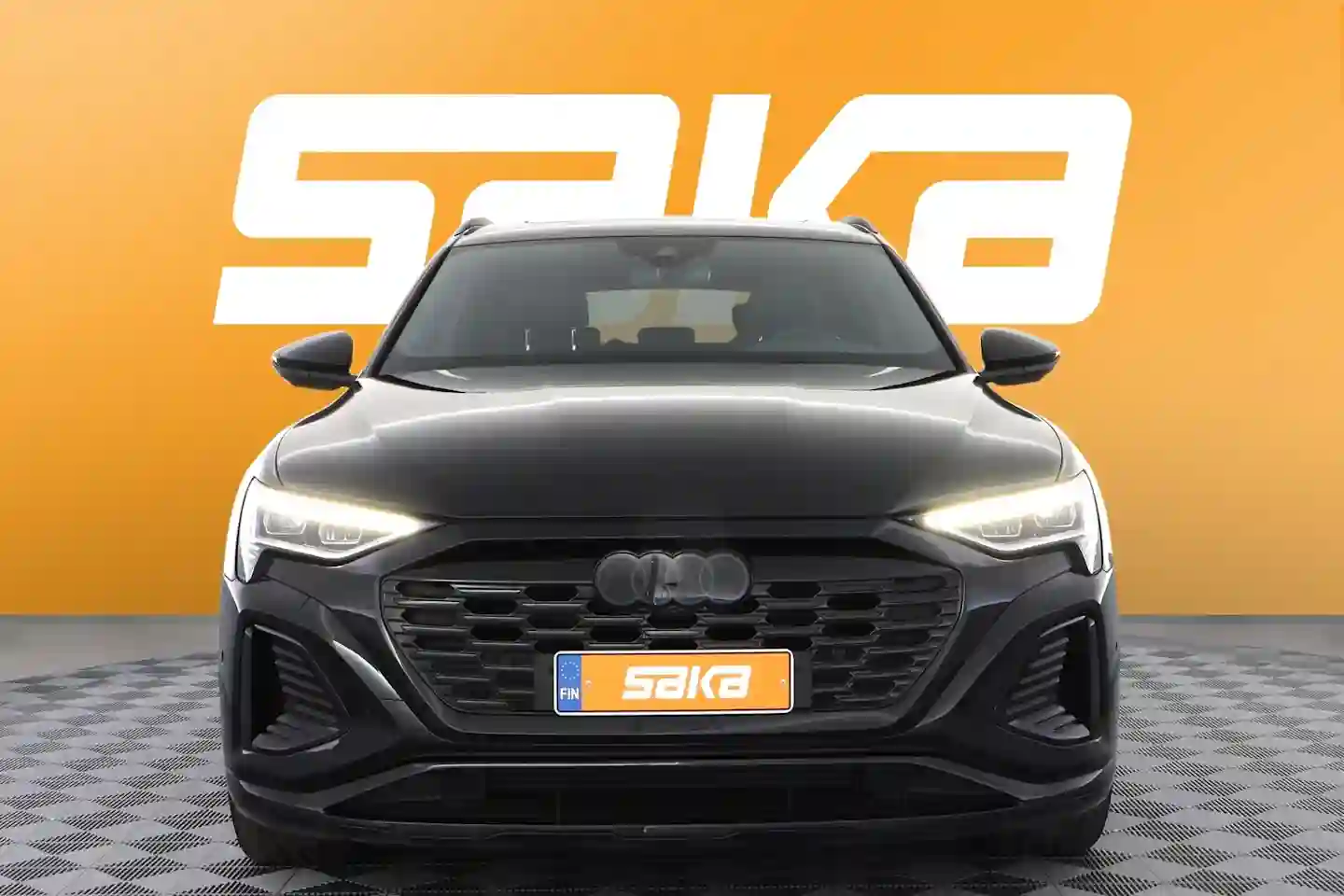 Car Image - 6Wzo2tKxZY8vx8dNzqxMYz