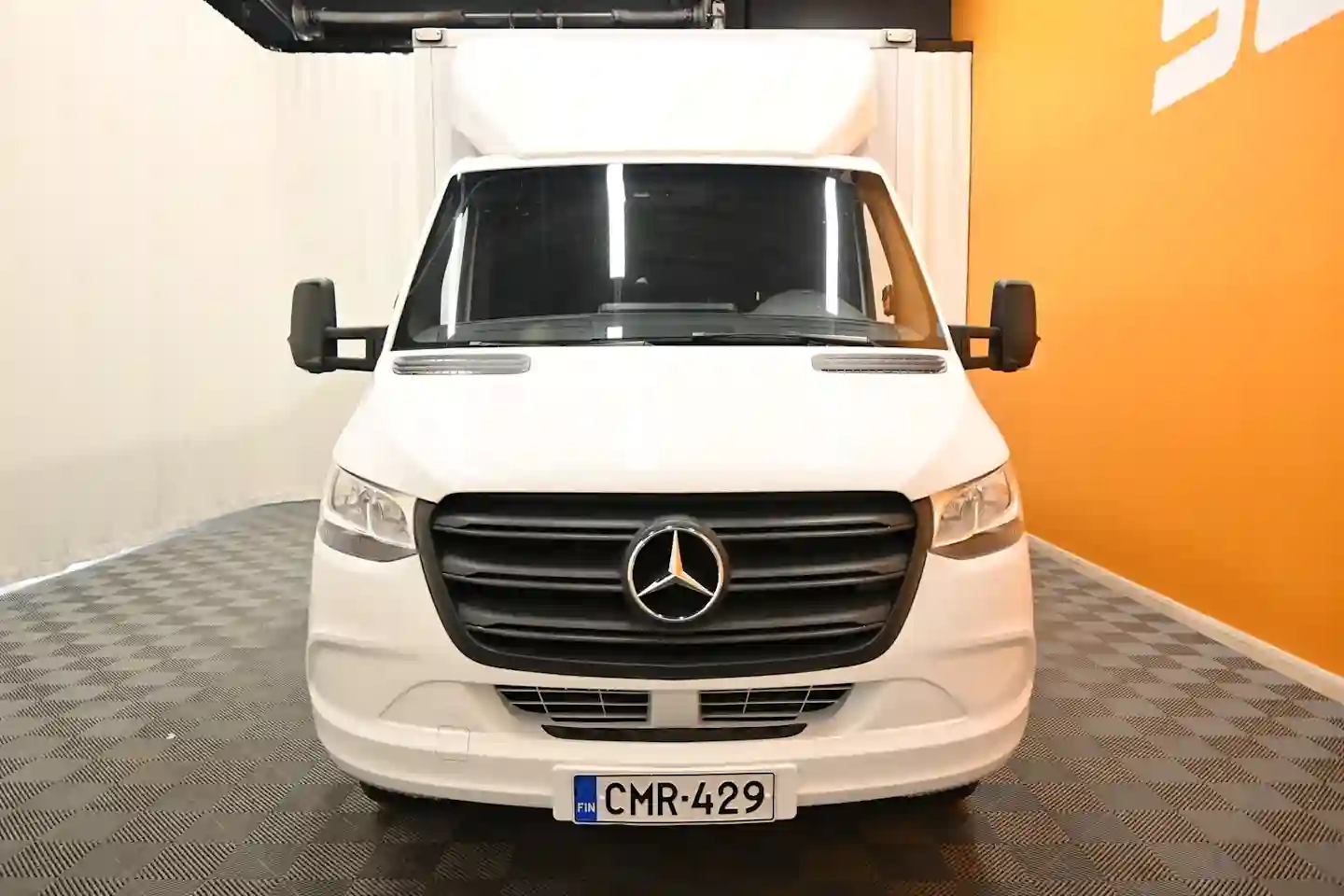 Car Image - vbgzHtpwSus8zgYDLPyR8