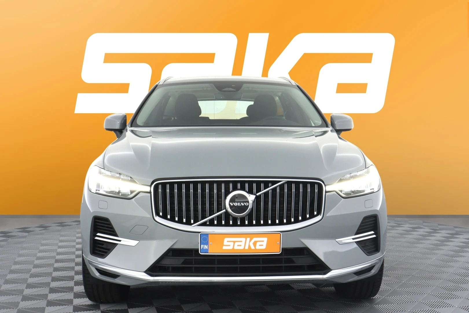 Car Image - 39lphmY5GKgzL99d33mx90