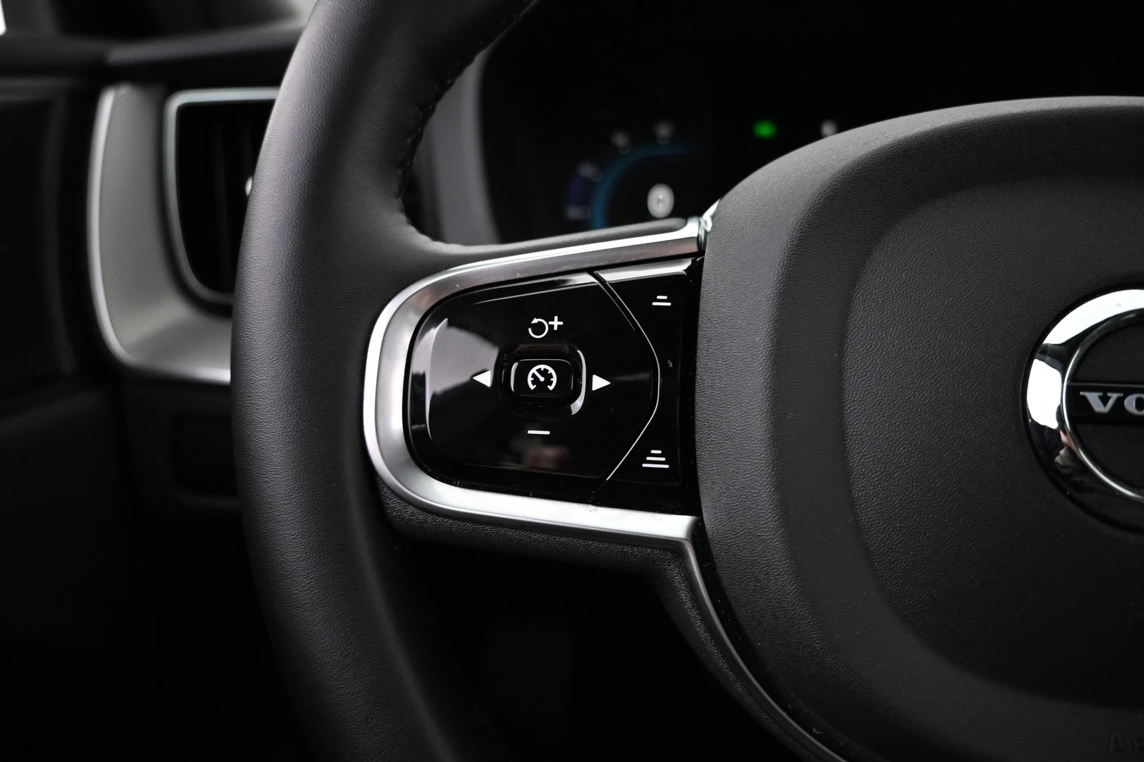 Car Image - 7cQ7nQmyBOrhYZKn1f7zvp