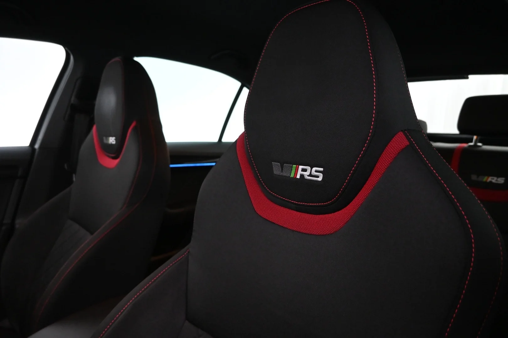 Car Image - 3MGzJsvGlkVOrc7hf8gCWB
