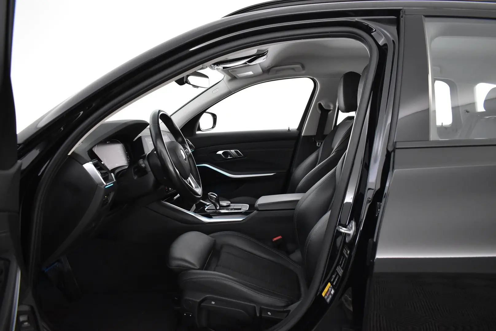 Car Image - 349h9lv4Z05YV4ceXEuprF