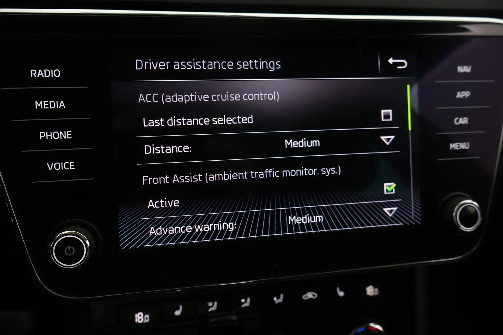 Car Image - 1ppMhnNLcfkB6NYqHdQyeJ