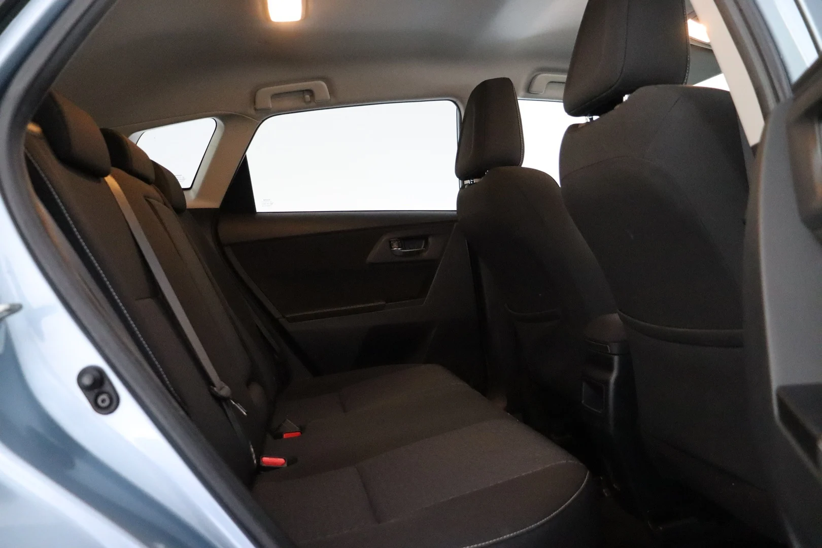 Car Image - 3Oy8Enyjur0fIKETe3Hk9C