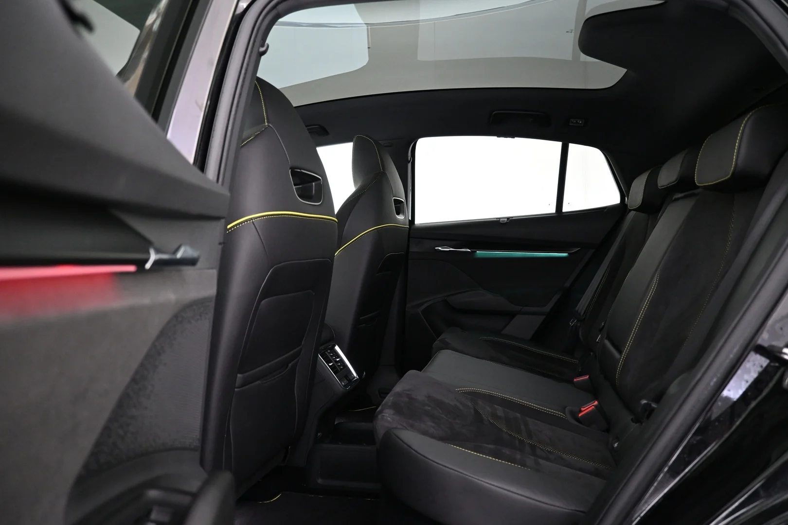 Car Image - 3gwiq2Z6H0w7KLCs54GTM2