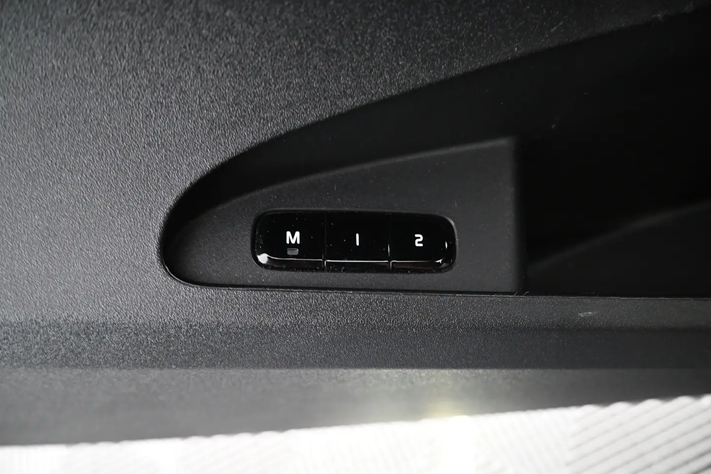 Car Image - 1gTJoVMwEcN1ZPZHVSWagL