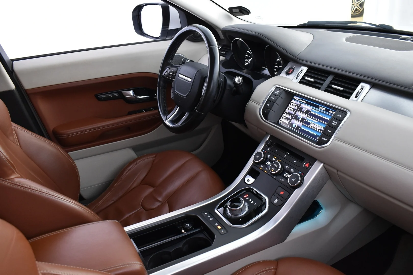 Car Image - 2WXZHwjTwVuNNoTBmAbvHF