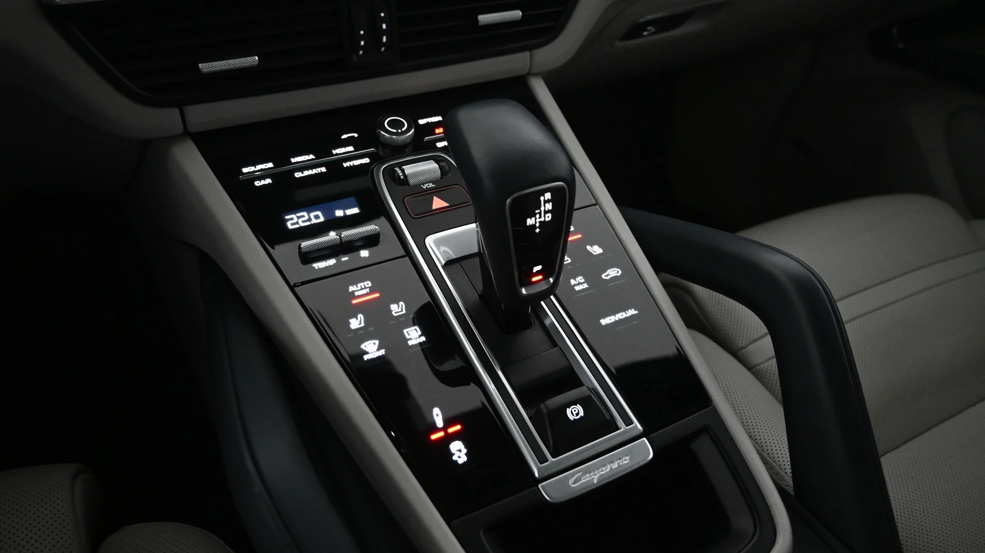 Car Image - 78hpdV7HFBk9dsNWwEwOAY