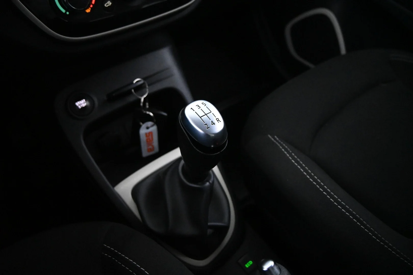 Car Image - 2hFym3oCFowRXxVlAqJPms