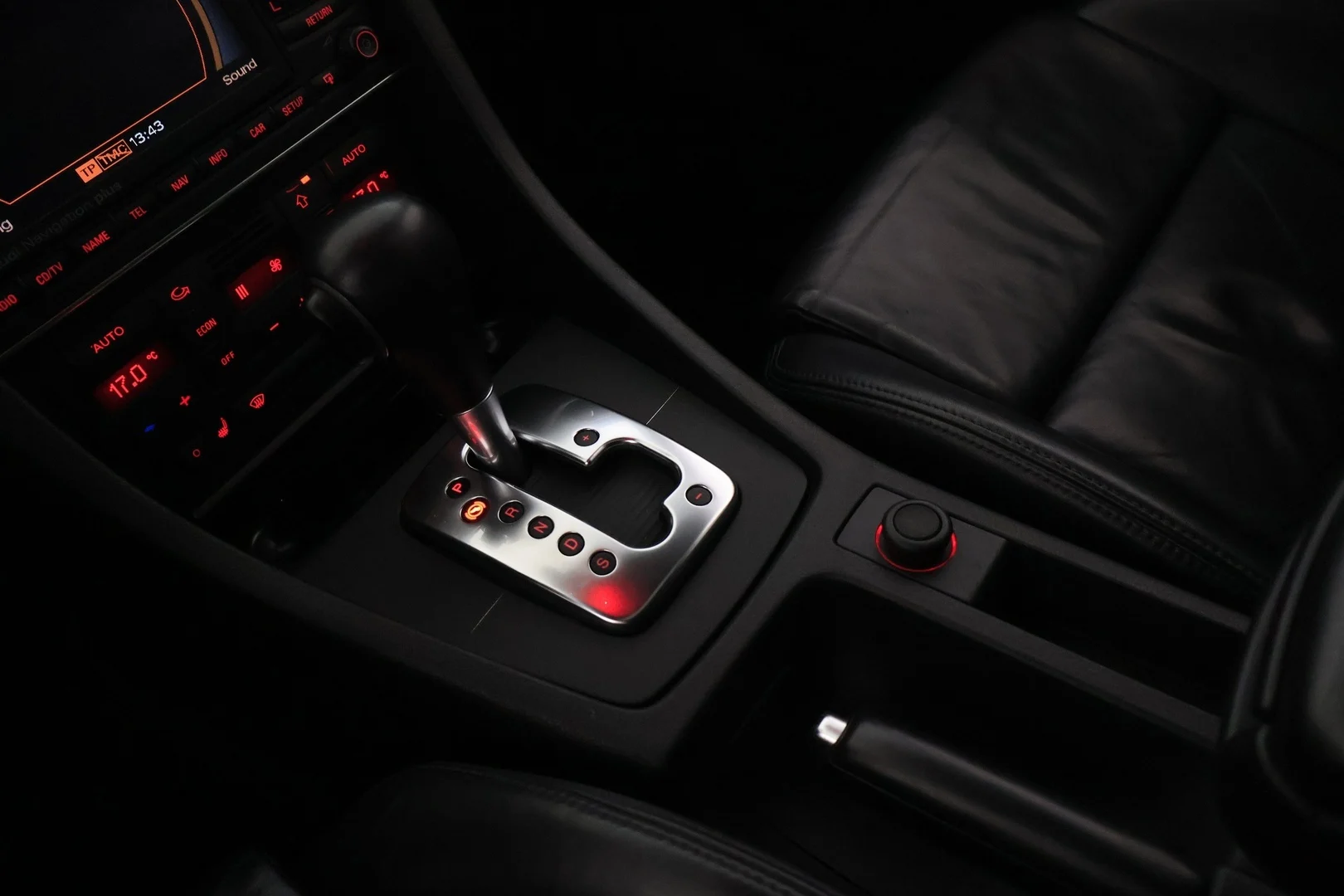 Car Image - 5h3MBOPGwTpGnFZCUZB6m9