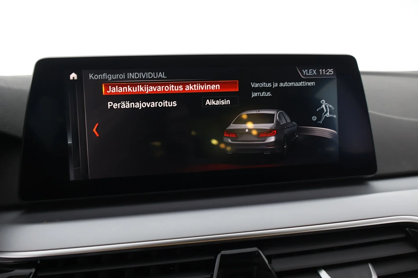Car Image - 1nWlENejLu9se5XcZMLbml