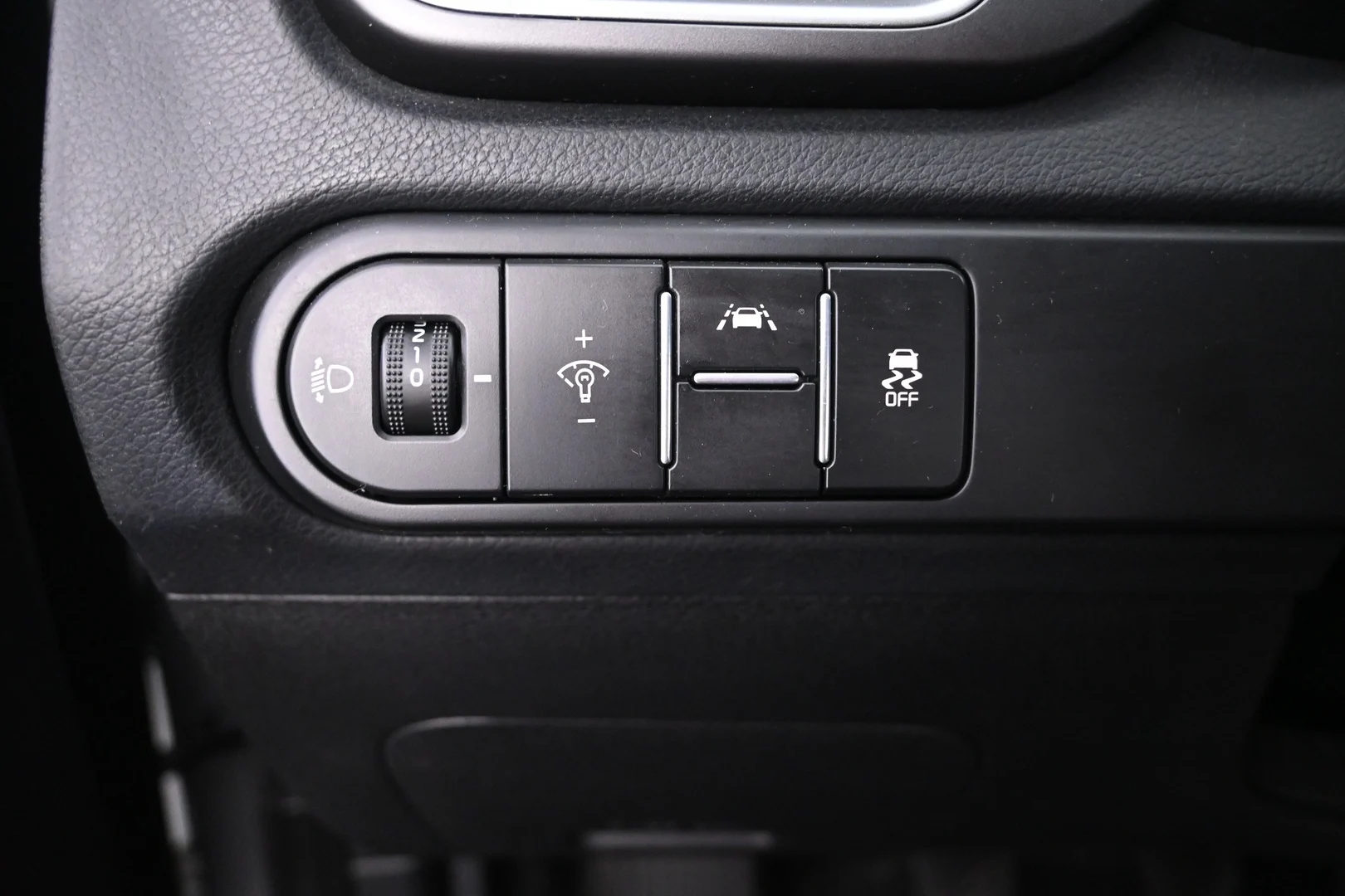 Car Image - 3pfpjJ3zKLJHRYlAWF9KCn