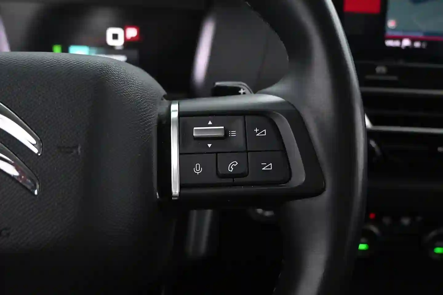 Car Image - 6nxhXjsJUj2GJVV0MPlGuC